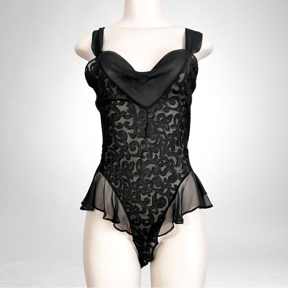 Vintage Designer Sample Ruffle Bottom Teddy Bodysuit Black Burnout - Picture 1 of 9